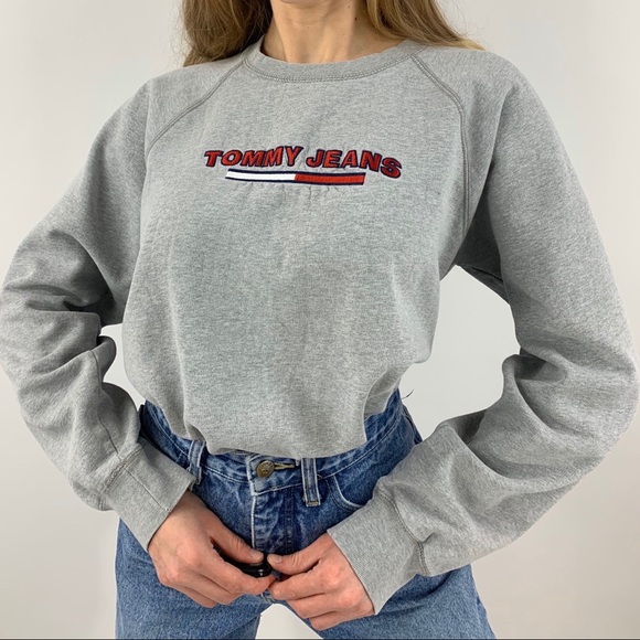 Tommy Hilfiger Sweaters - Gray vintage Tommy Hilfiger sweatshirt/pullover